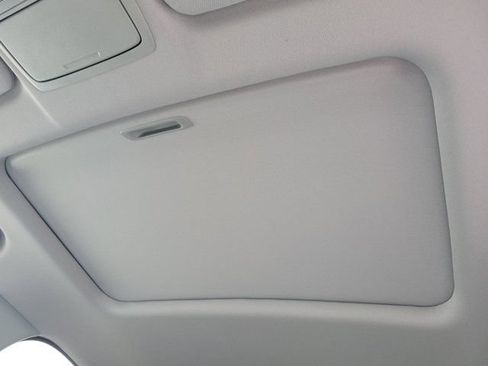 Used 2022 Honda CR-V EX-L image 26