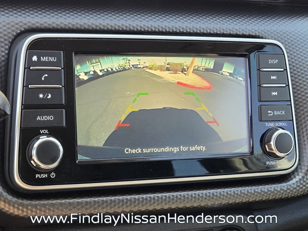 Used 2018 Nissan Kicks S FWD image 27