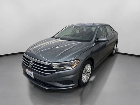 Used 2019 Volkswagen Jetta S w/ Driver Assistance Package image 4
