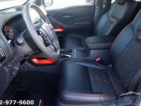 New 2025 Nissan Frontier PRO-4X w/ Pro Premium Package image 13