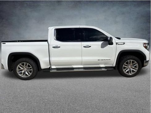 Used 2022 GMC Sierra 1500 SLT AWD/4WD image 9