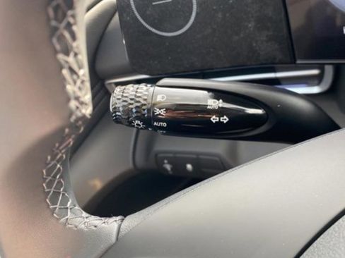 New 2026 Hyundai Elantra Limited image 18