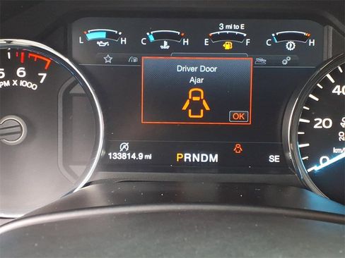 Used 2018 Ford F150 Lariat image 18