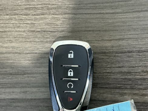 Used 2025 Chevrolet TrailBlazer RS w/ Convenience Package image 34