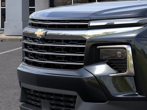 New 2026 Chevrolet Traverse LT w/ Driver Confidence Package FWD image 13