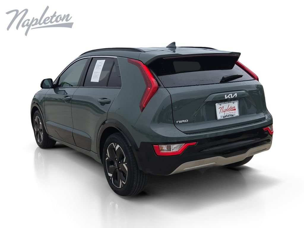 Used 2023 Kia Niro Wind w/ Wind Preserve Package FWD image 3