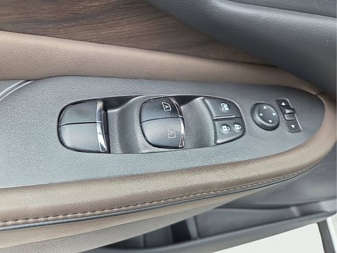 Used 2019 Nissan Murano Platinum w/ Cargo Package AWD/4WD image 15