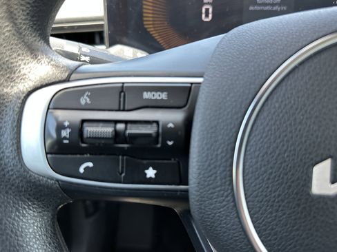 Certified 2025 Kia K5 LXS FWD image 23