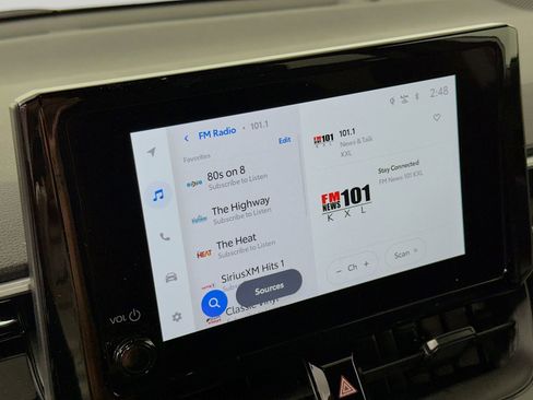 Used 2025 Toyota Corolla Cross AWD Hybrid image 15