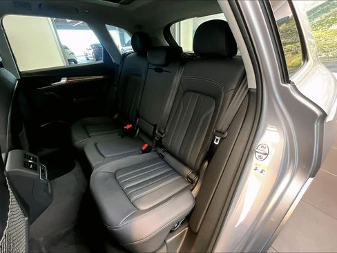 Certified 2023 Audi Q5 2.0T Premium Plus w/ Premium Plus Package image 21
