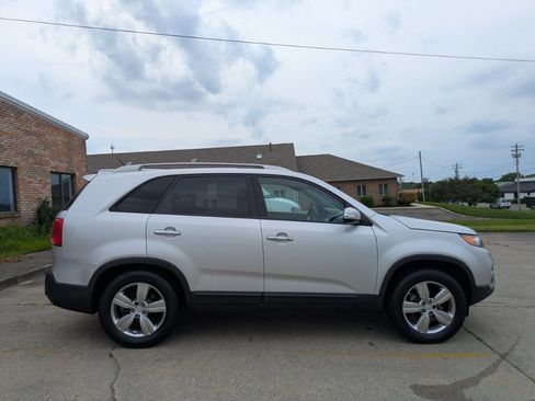 Used 2012 Kia Sorento EX FWD image 4