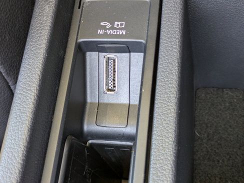 Used 2015 Volkswagen Tiguan R-Line image 30