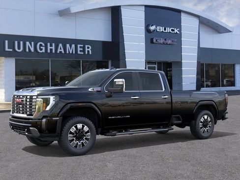 New 2026 GMC Sierra 2500 Denali w/ Denali Reserve Package AWD/4WD image 2