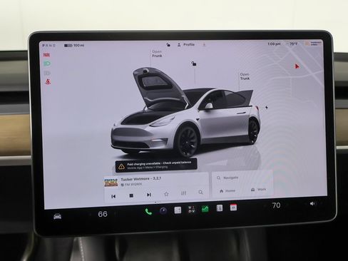 Used 2023 Tesla Model Y AWD image 43
