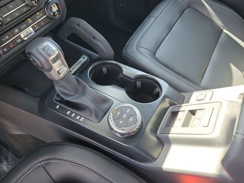 New 2026 Ford Bronco Outer Banks w/ Sasquatch Package AWD/4WD image 29