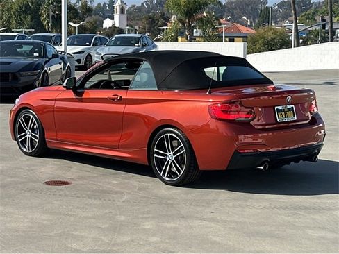 Used 2018 BMW M240i Convertible image 4