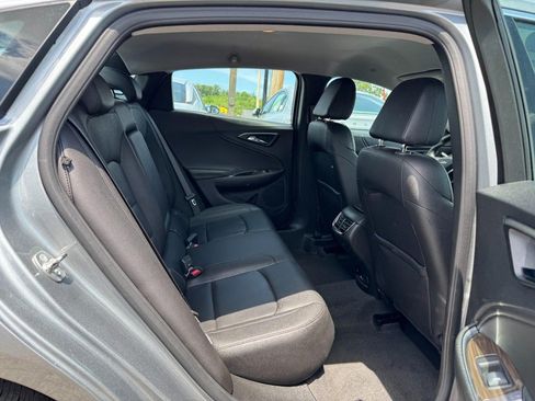 Used 2024 Chevrolet Malibu LT FWD image 12