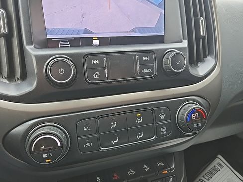 Used 2020 Chevrolet Colorado Z71 image 62