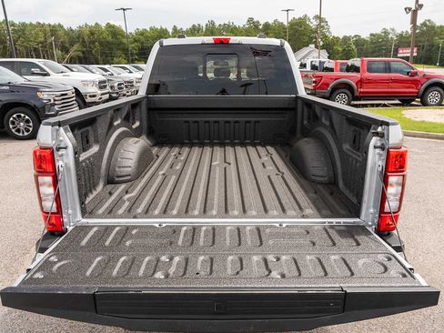 Certified 2022 Ford F250 Lariat w/ Chrome Package AWD/4WD image 14