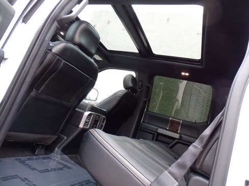 Used 2015 Ford F150 Platinum w/ Equipment Group 701A Luxury AWD/4WD image 26
