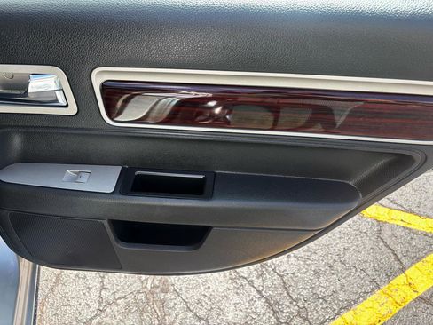 Used 2007 Lincoln MKZ FWD image 24