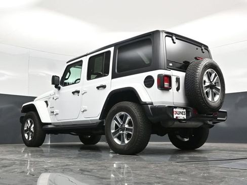 Used 2023 Jeep Wrangler Unlimited Sahara w/ Cold Weather Group AWD/4WD image 63