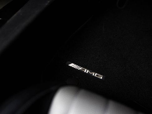 Used 2018 Mercedes-Benz AMG GT C image 16
