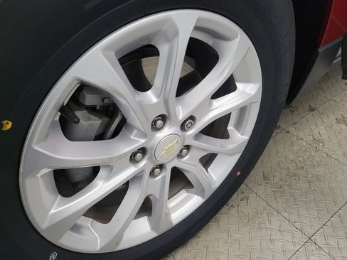 Used 2020 Chevrolet Equinox LT FWD image 31