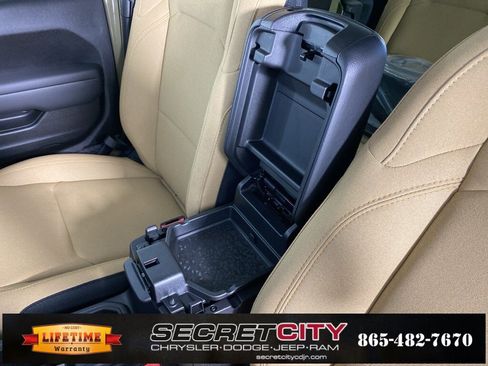 New 2026 Jeep Wrangler Unlimited Sport image 25