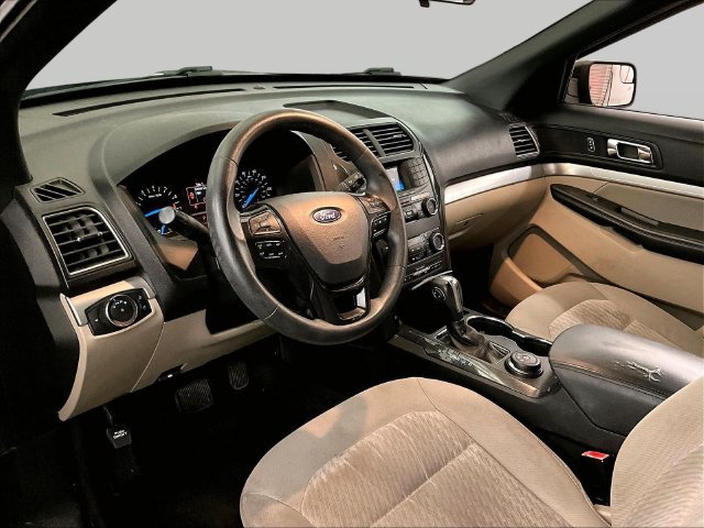 Used 2018 Ford Explorer 4WD image 13