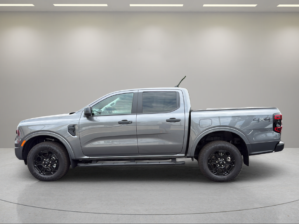 Used 2025 Ford Ranger XLT w/ Equipment Group 301A High AWD/4WD image 9