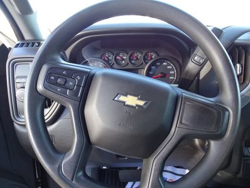 Certified 2022 Chevrolet Silverado 1500 Custom RWD image 15