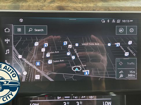Used 2021 Audi e-tron Premium w/ Convenience Plus Package AWD/4WD image 15