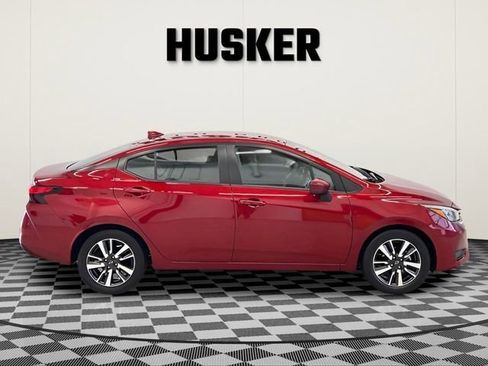 Used 2025 Nissan Versa SV image 2