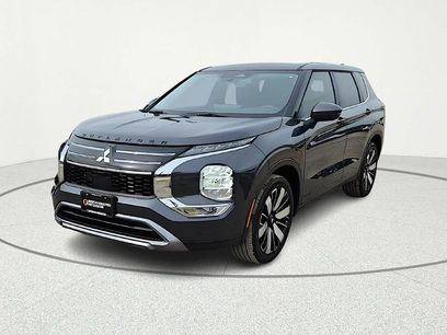 New 2026 Mitsubishi Outlander SE