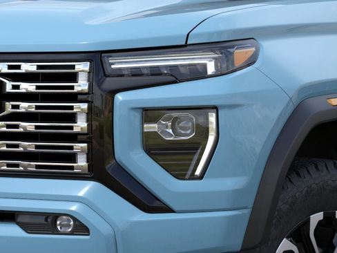 New 2026 GMC Canyon Denali AWD/4WD image 10