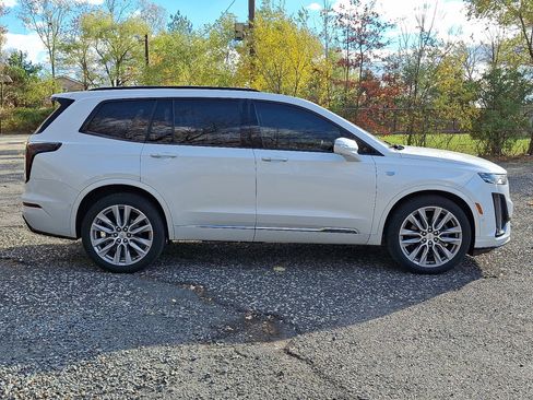 Used 2021 Cadillac XT6 Sport image 5