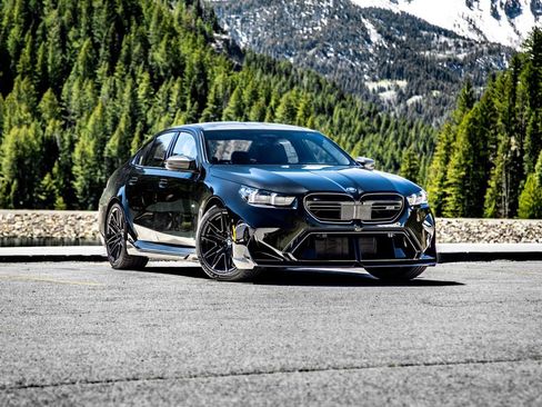 New 2026 BMW M5 w/ Carbon Package AWD/4WD image 9