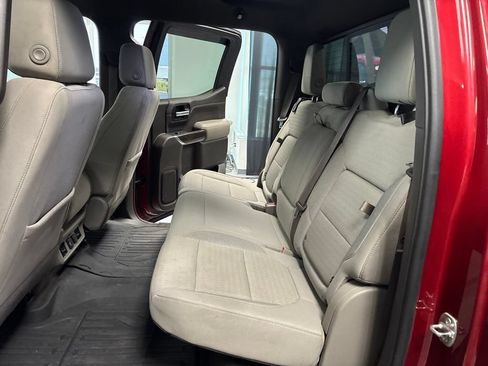 Used 2021 GMC Sierra 1500 SLE w/ Preferred Package AWD/4WD image 33