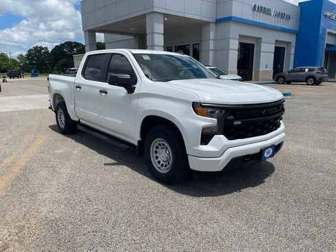 Used 2022 Chevrolet Silverado 1500 Custom RWD image 9
