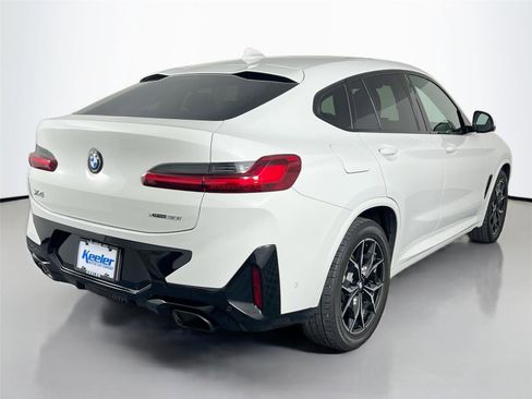 Used 2024 BMW X4 xDrive30i w/ Premium Package AWD/4WD image 6