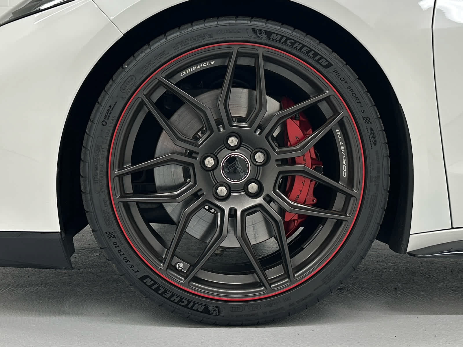 Used 2023 Chevrolet Corvette Z06 RWD image 16