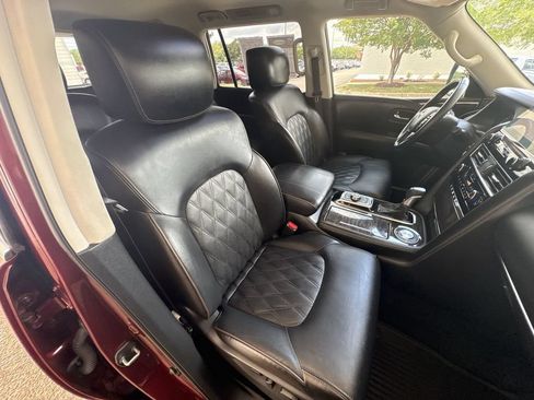 Used 2023 Nissan Armada Platinum w/ Captain's Chairs Package RWD image 29