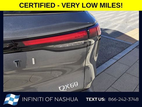Certified 2025 INFINITI QX60 Luxe AWD/4WD image 13