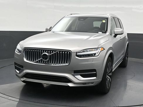 Used 2024 Volvo XC90 B6 Plus w/ Protection Package Premier AWD/4WD image 9