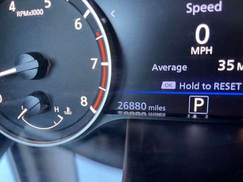 Used 2025 Nissan Altima 2.5 SV image 40