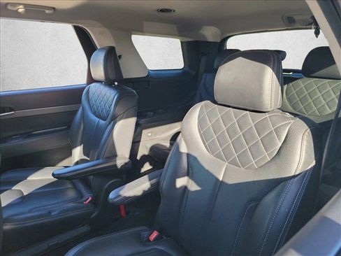 Used 2022 Hyundai Palisade SEL FWD image 14