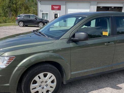 Used 2017 Dodge Journey SE FWD image 3