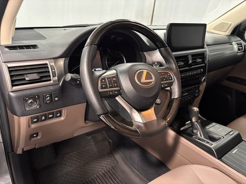 Used 2023 Lexus GX 460 Premium image 10
