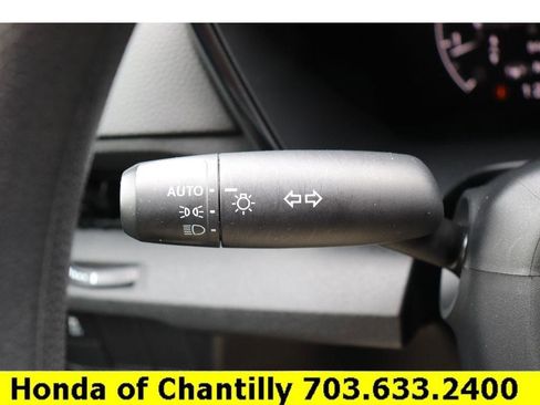 Used 2024 Honda CR-V EX image 10